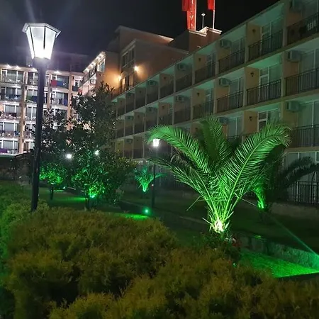 Hotel Riva 3*
