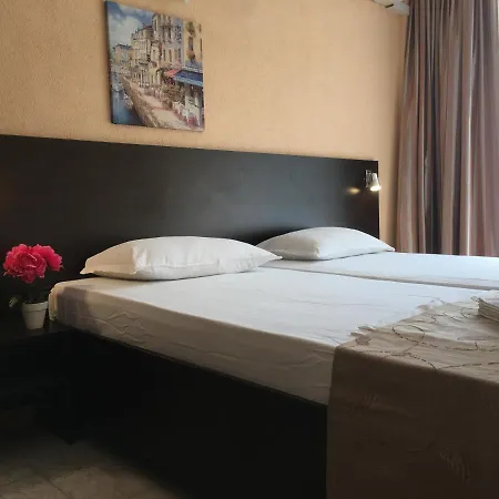 Riva Hotel