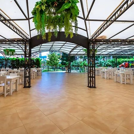 Riva Hotel