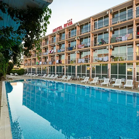 Riva Hotel 3*